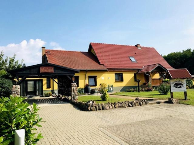 Ferienhaus "Am Gutspark" Alt Tucheband Exterior foto